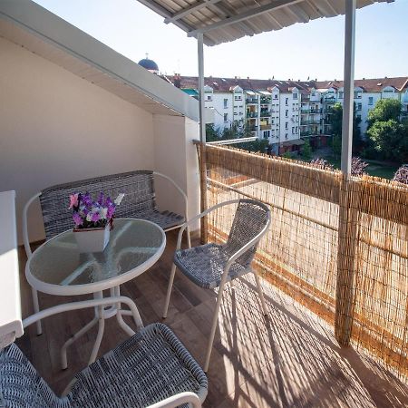 Apartman Sara Apartment Novi Sad Exterior foto